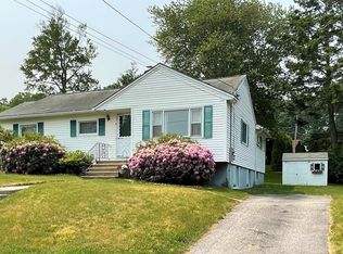 6 Francis St, North Grafton, MA 01536