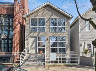 2325 N Greenview Ave, Chicago, IL 60614