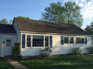 7000 S Kenfig Dr, Falls Church, VA 22042