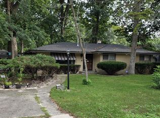 542 11th Pl, Kenosha, WI 53140