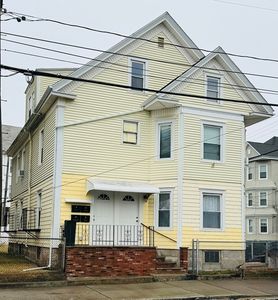 275-277 Ashley Blvd, New Bedford, MA, 02746