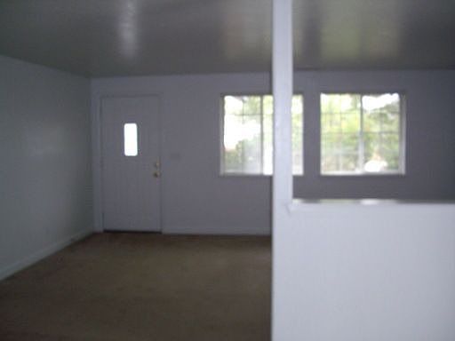 2nd image of 1604 Hollyhock Dr