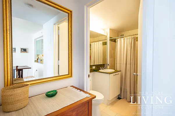 Rented by NY Living Solutions | media 24