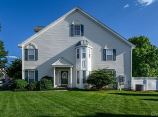 39 Bristel Rd, Holmdel, NJ 07733