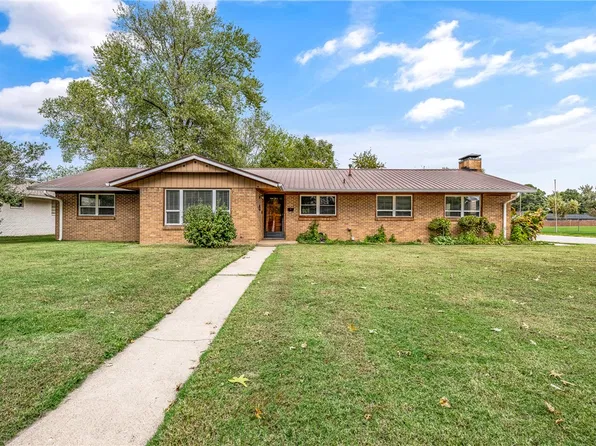 1900 W Emma Ave, Springdale, AR 72762