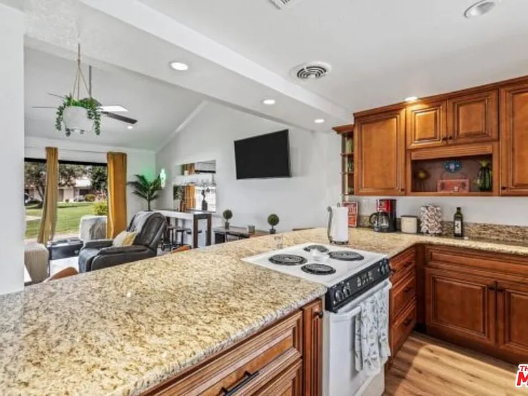 40588 Pebble Beach Cir — Photo 3