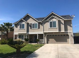 964 Avalon Dr, Lemoore, CA 93245