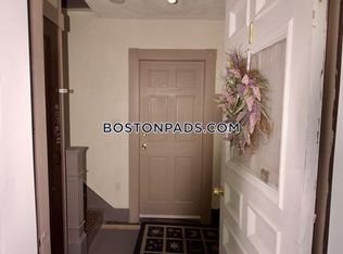 1 Arthur Ct, Beverly, MA 01915