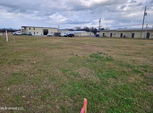 Pearl Park Plz, Pearl, MS 39208