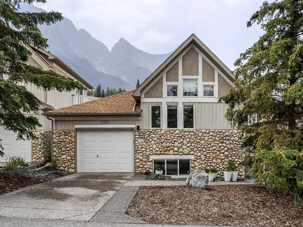 127 NE Carey #38, Canmore, AB T1W 2R3