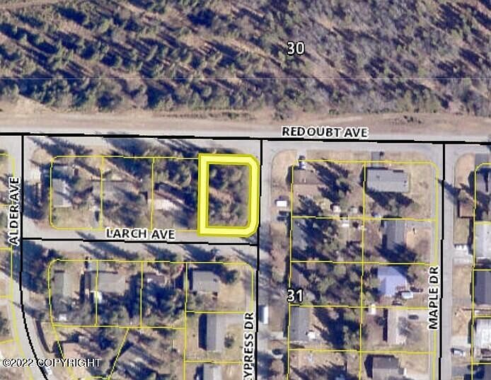 1st image of 1112 Larch Ave