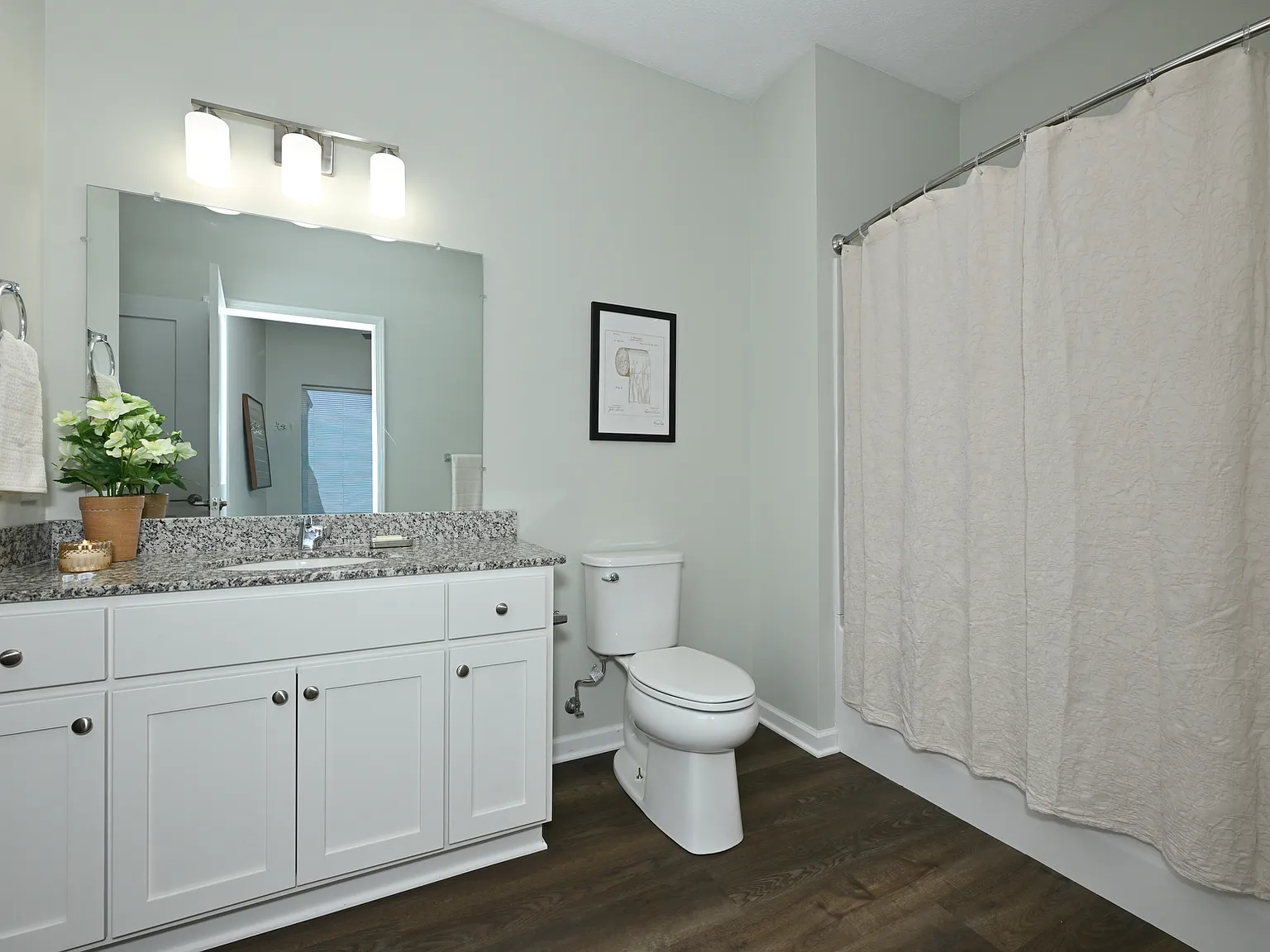 White Pond Apts-H (2034-2044 Patrick) - 2044 — Photo 4