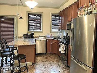 landlord_unit_photo_43968077_6