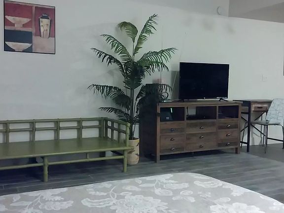 2nd image of 668 McVey Ave #41