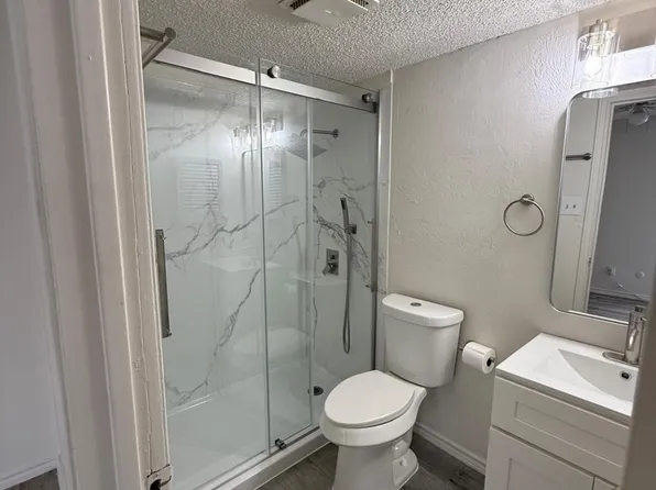 9807 Walnut St APT D304, Dallas, TX 75243