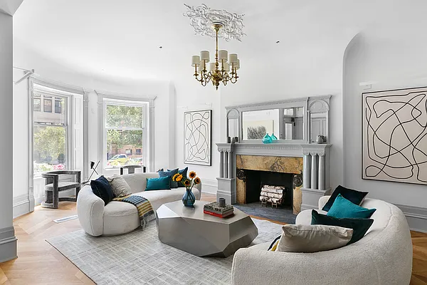 Sold by Compass | media 3