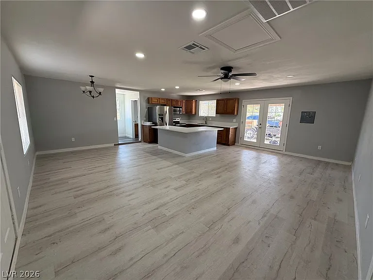 2670 N Trudy Ave — Photo 3