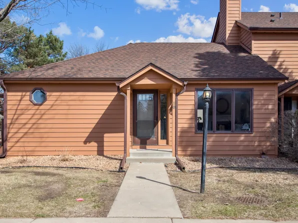 10 Westchester Sq, Burnsville, MN 55337