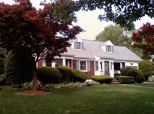 30 Hanover Pl, Glen Rock, NJ 07452
