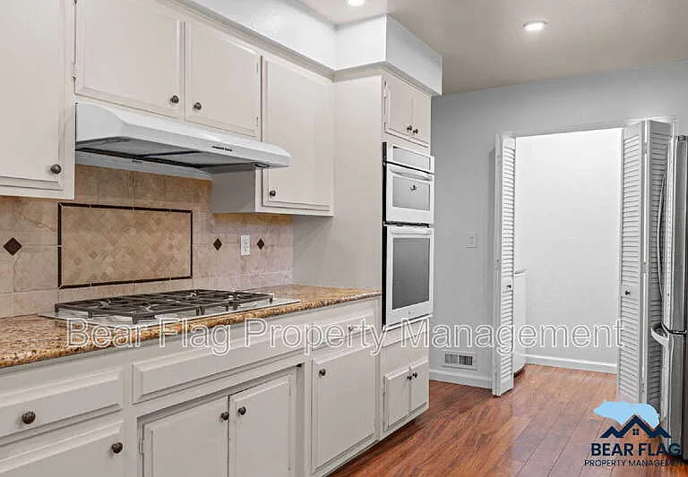 7919 Ridgemont Dr — Photo 17