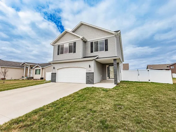 4911 Spencer Ln S, Fargo, ND 58104