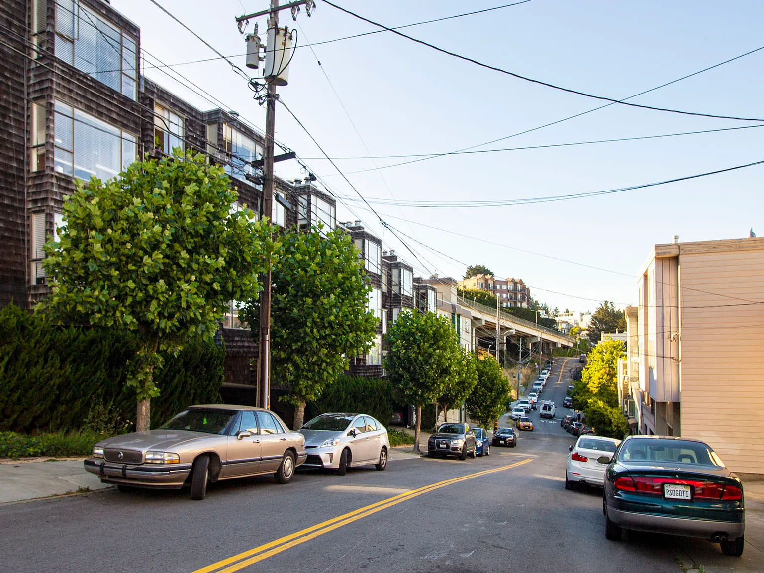 630 Grand View — Photo 4