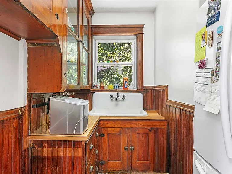 207 Jewett St #2 — Photo 7