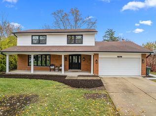 7205 Walden Ln, Darien, IL