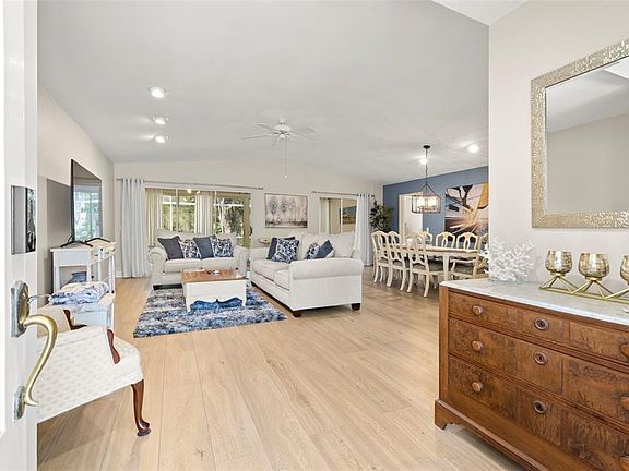 4th image of 3428 BROOKRIDGE LANE