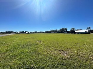 SW 26th Ave, Trenton, FL 32693
