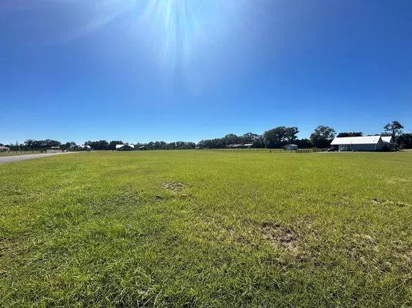  SW 26th Ave, Trenton, FL 32693