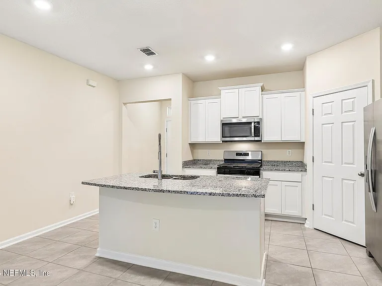 593 Coastline Way — Photo 12