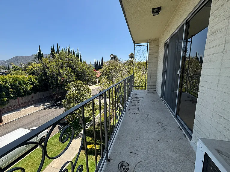 4441 Ponca Ave #H — Photo 17