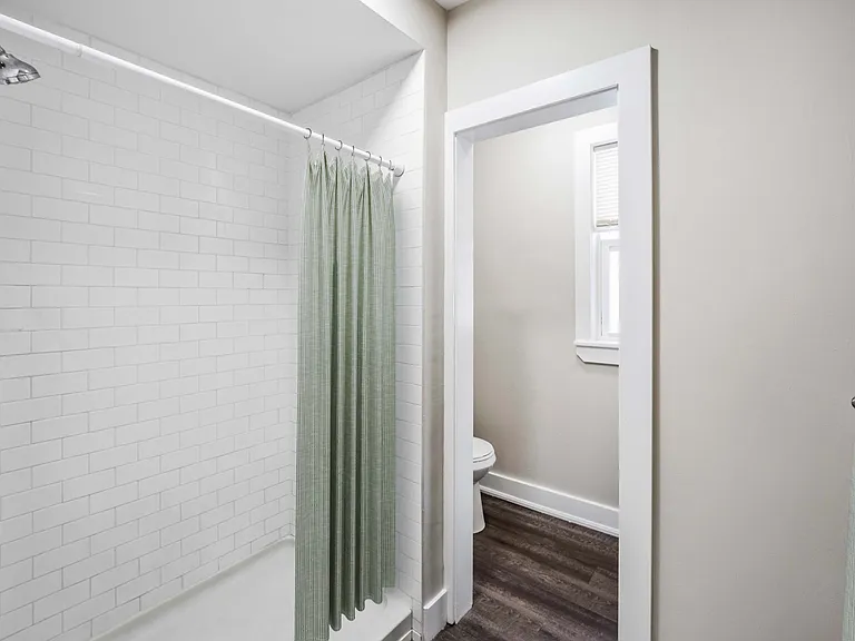 61 Roy St #3 — Photo 9