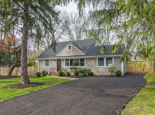 35 Charnwood Rd, New Providence, NJ 07974