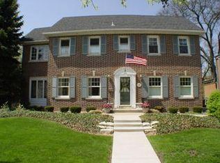 10044 S Damen Ave, Chicago, IL