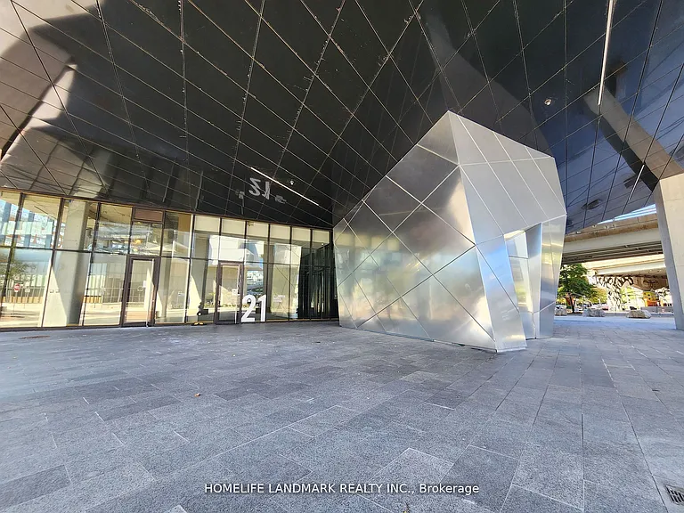 21 Lawren Harris Sq #618 — Photo 12