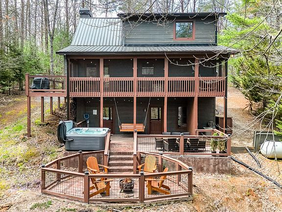 5th image of 60 Clubhouse Ct