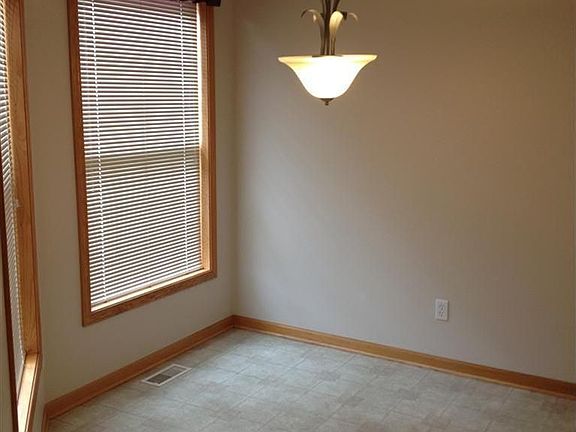 2nd image of 1194 Kensington St NW