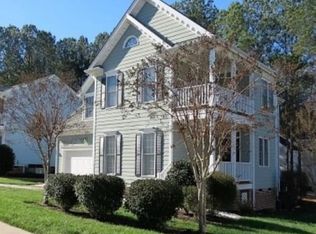 107 Forestcrest Ct, Apex, NC 27502