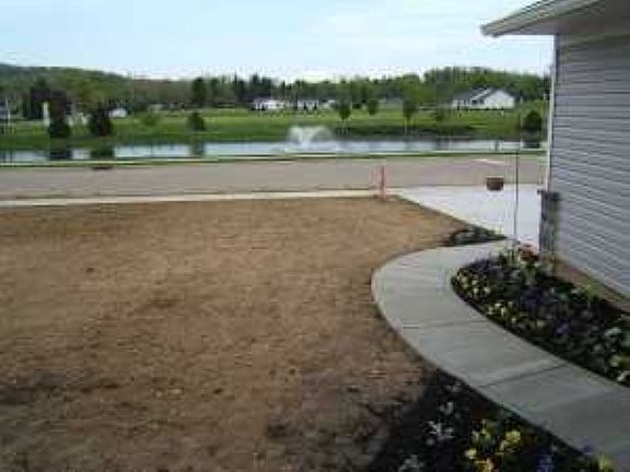 4th image of 615 Creeks Edge Dr