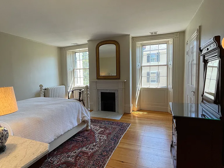 24 Chestnut St #2 — Photo 17