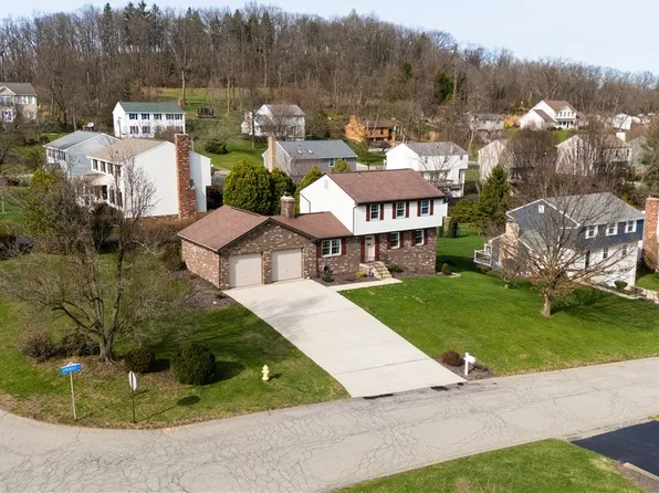 3049 Seminole Ct, Gibsonia, PA 15044