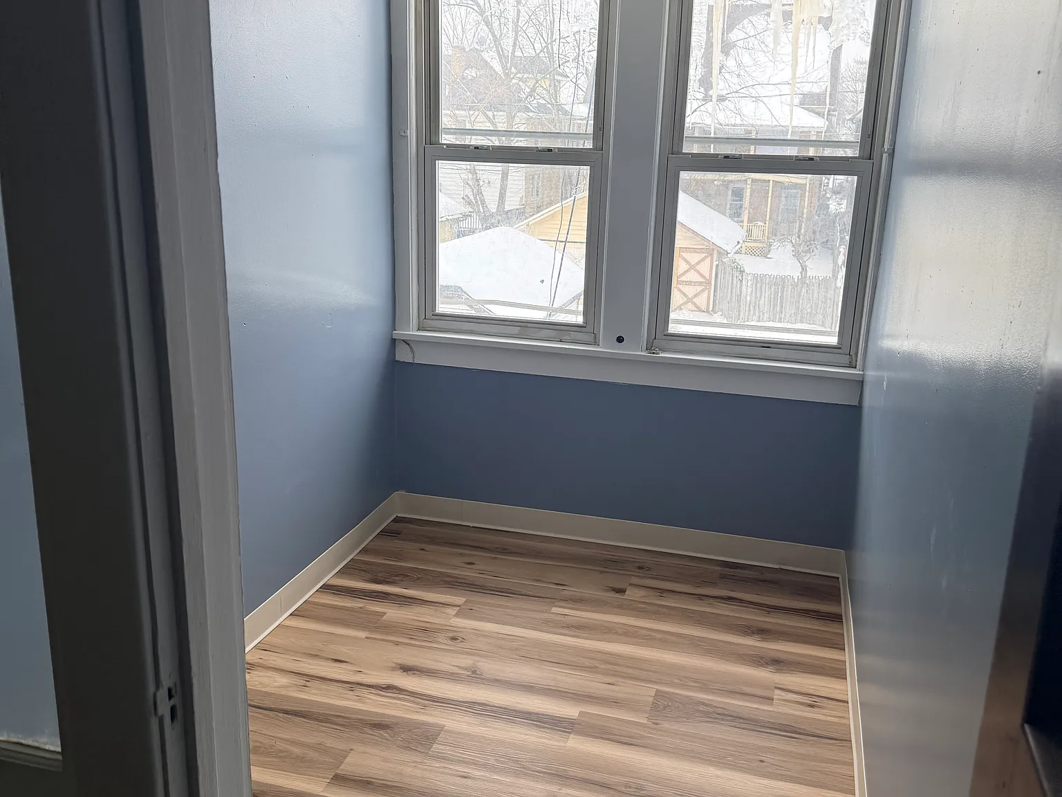 3 bed, 1400 sqft, $1,000 — Photo 2