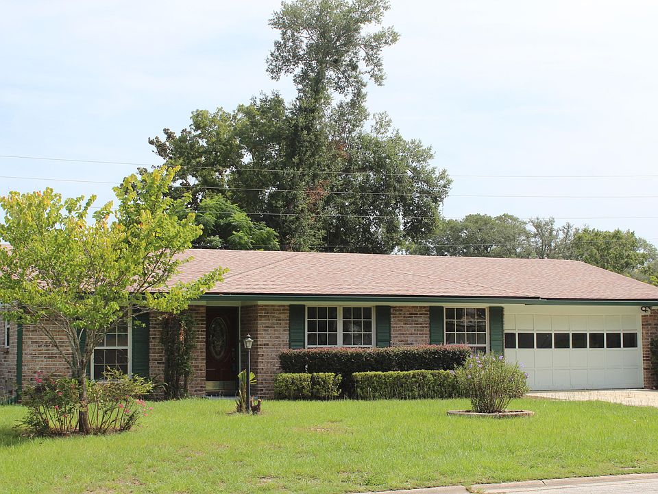 1st image of 2530 Oakdale Dr N