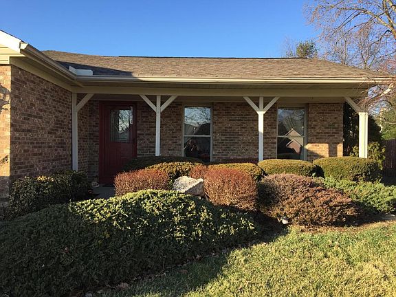 3rd image of 874 Thayer Dr