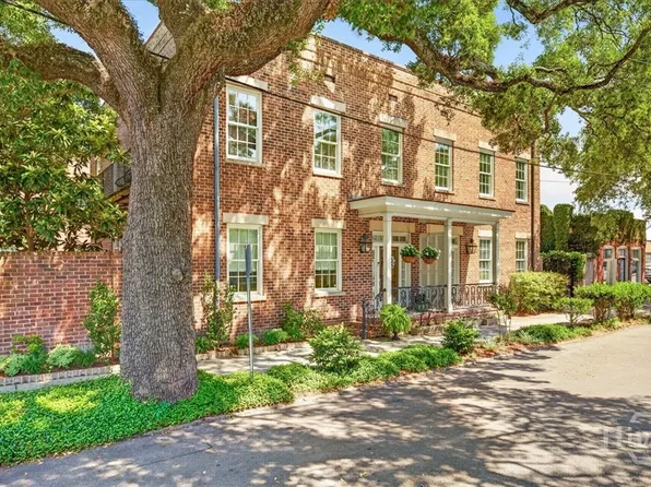 462 Montgomery, Savannah, GA 31401