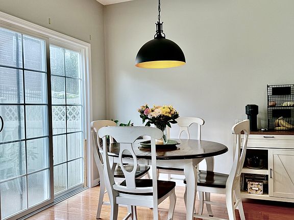 5th image of 8603 Altesse Way