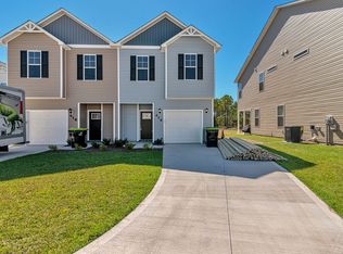 416 Vandemere Ct, Holly Ridge, NC 28445