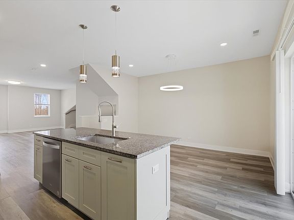 4th image of 10604 Alice Mae Ct